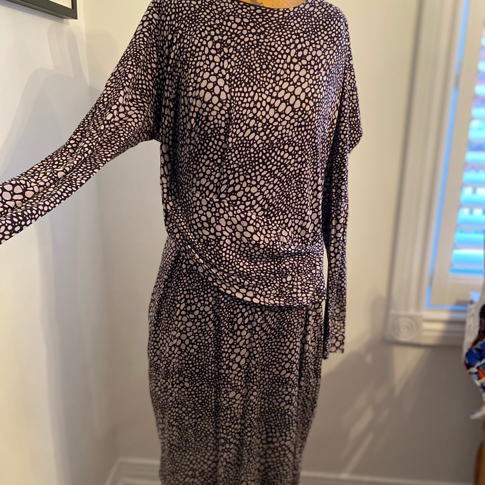 Hugo Boss Long Sleeve Dot-Print Midi Dress in Black and tan
